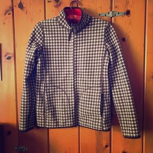 Uniqlo reversible houndstooth fleece!